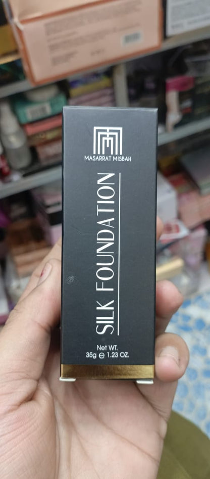Masarrat Misbah Cream Silk Foundation Shine and Moisturize 35ml